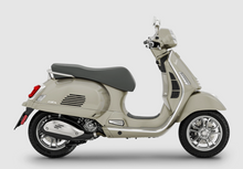 Load image into Gallery viewer, VESPA GTS 300 BÉZS