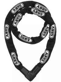 Ez az ABUS zár-lánc kombináció 110 és 170 cm között három hosszváltozatban kapható. Mert a legjobb hozzáláncolási lehetőségek gyakran már foglaltak, főleg a városban. Az ABUS CityChain™ 1010 kábelzár 170 cm-es változatával felszerelkezhet az ilyen helyzetekre. A 9 mm vastag, textilborítású, hatszögletű lánc, valamint a feltörés ellen is védelmet nyújtó, különösen biztonságos hengerzárbetét megállítja a tolvajokat.