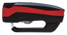 Rázkódás és a legkisebb mozgás esetén a 3D pozícióérzékelésnek köszönhetően mindez 15 másodpercig tart. A 15 másodperc letelte után a Detecto 7000 RS1 automatikusan újra beélesített állapotba kerül.
A Detecto 7000 RS1 az ellenállóerő dolgában sem vall szégyent: a csapok, a ház, és a reteszelő mechanika teherviselő alkatrészei speciálisan edzett acélból készülnek. A zár kódolt, megfordítható kulcsos, első osztályú ABUS zárbetéttel rendelkezik.