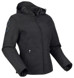 Vízálló átmeneti kabát.
100%-ig újrahasznosított poliészterből készült Fibretech 600D külsőrész.
BWTECH Classic vízálló membrán.
SHELLTECH Classic kicipzározható thermo bélés.
Kivehető ALPHA CE EN1621-1 level 1 könyök és váll protektorok.
Gerincprotektor zseb.
2 külső zseb.
2 belső zseb.
Pénztárca zseb.
Levehető kapucni.
Fényvisszaverő betétek.
Cipzárral állítható csukló rész.
Állítható csípő rész.
Magasított gallér.
Övhöz vagy övbújtatóhoz rögzíthető.
Állítható könyökprotektor zseb.
A kabát lélegzőképesség