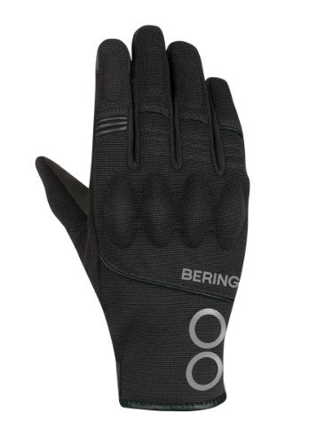 Átmeneti kesztyű.
Spandex, Amara , kecskebőr külsőrész.
Vízálló és lélegző membrán.
Thermo vatta bélés.
Bütyökvédő protektor.
Megerősített tenyérrész.
Sensor System érintőképernyő kompatibilitás.
Csuklónál szűkíthető.
Rövid kialakítás.
Fényvisszaverő betétekkel.
Repreve® 100%-ig újrahasznosított hálós bélés.
Homologizáció: EN 13594: 2015