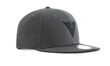 Load image into Gallery viewer, DAINESE ANTHRACITE #C02 DAINESE 9FIFTY SNAPBACK baseball sapka