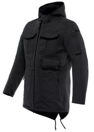 ABSØLUTESHELL Pro laminált vízálló membrán: hatékonyan védi a viselőjét eső és szél ellen, miközben gyorsan szárad és komfortos marad.
Hosszú parkas fazon klasszikus stílusban, fix kapucnival és farokrésszel, amely extra védelmet biztosít rossz időben.
Hőszigetelt, levehető bélés és gallér: a belső bélés és a párnázott gallér külön is hordható, így rugalmasan alkalmazkodik az időjáráshoz.
Pro-Armor Level 1 váll- és könyökvédők (levehető): EN 1621-1 tanúsítványú, nagy felületű, szellőzést segítő puha protekt