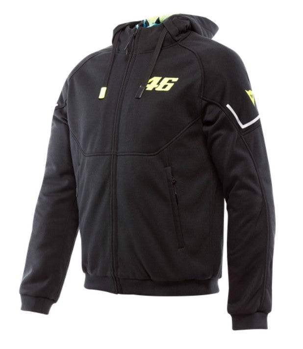 Puha, kényelmes textil anyag
Pro-Shape 2.0 váll- és könyökvédők
EN 17092 A minősítésű motoros ruházat
Zseb G1/G2 hátprotektor
2 külső és 1 belső zseb&nbsp;
Bluetooth headset rögzítési lehetőség&nbsp;
Fix kapucni, felhajtható reflektív résszel
Valentino Rossi (VR46) stílus&nbsp;