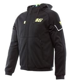 Puha, kényelmes textil anyag
Pro-Shape 2.0 váll- és könyökvédők
EN 17092 A minősítésű motoros ruházat
Zseb G1/G2 hátprotektor
2 külső és 1 belső zseb&nbsp;
Bluetooth headset rögzítési lehetőség&nbsp;
Fix kapucni, felhajtható reflektív résszel
Valentino Rossi (VR46) stílus&nbsp;