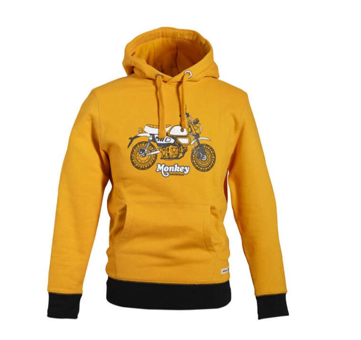 Anyaga: 80% pamut, 20% poliészter, 300 g/m²
Nyomtatott logo a mellrészen és a kapucnin
Halszálkás nyakszegély, halszálkás nyomtatott cimke a nyak belső részén
Nyers szélű lapos kapucnizsinór és fém fűzőlyukak
A '60-as évek újragondolt, ikonikus Monkey modellje egy kis motorkerékpár, amely széles mosolyt csal az arcára: csakúgy, mint a Monkey-ihlette ruházati kínálatunk.