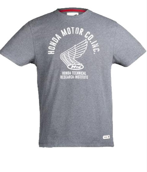 Anyaga: 100% pamut jersey, 200 g/m²
Nyomtatott logo a mellrészen&nbsp;
Halszálkás nyakszegély, halszálkás nyomtatott cimke a nyak belső részén