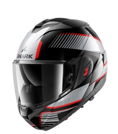 Lexan polikarbonát héj.
Aerodinamikus külső kialakítás.
Több rétegű EPS ütéselnyelő bélés.
Könnyen, szerszámok nélkül eltávolítható plexi.
2 szellőző bemenet.
2 szellőző kimenet.
„EasyFit” szemüveg előkészítés.
Mikrometrikus gyorszár.
Sisakkommunikáció előkészítés.
Alaptartozékok:
- Karcmentes víztiszta panoráma plexi.
- Pinlock páramentesítő betétnek kialakított előkészítés.
- Karc és páramentes beépített napszemüveg.
- Pinlock állítására alkalmas távtartók.
- Ajándék Pinlock 70 páramentesítő betét.
ECE 22