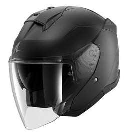 Termoplaszt héjszerkezet.
Több rétegű EPS ütéselnyelő bélés.
ECE 22-06 biztonsági szabvány.
Ajándék Pinlock 70 páramentesítő betét.
Pinlock 70 fogadására előkészített magas ellenállóképességű, karcmentes optikai 1-es minősítésű plexi.
Könnyen, szerszámok nélkül eltávolítható plexi.
Pinlock állítására alkalmas távtartók.
Karc és páramentes napszemüveg.
Több ponton állítható szellőzőrendszer.
Aerodinamikus külső kialakítás.
Patenttel rögzülő eltávolítható bélés.
EasyFit szemüveg előkészítés.
Mikrometriku