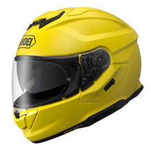 Load image into Gallery viewer, Prémium sport-túra full-face sisak
AIM héjszerkezet + több sűrűségű EPS
ECE 22.06 homologizáció
CNS-1C plexi Pinlock® rendszerrel&nbsp;
QSV-2 integrált napszemüveg&nbsp;
Fejlett szellőzőrendszer
Aerodinamikus kialakítás + spoiler&nbsp;
Micro ratchet csat + EQRS rendszer&nbsp;
Teljesen kivehető, mosható belső bélés&nbsp;
Sena SRL3 (Shoei Comlink) kompatibilitás&nbsp;