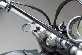 SW-MOTECH EMA.00.107.12400 USB szivargyújtó aljzat tartó M10